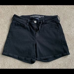 American Eagle Super Stretch Shorts - size 10